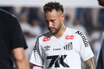 TNT体育：内马尔回归训练，将在周二对阵米拉索尔时复出