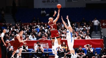 开云电子官网-浙江男篮发文：多次打出快攻反击，末节攻防两端均占据上风